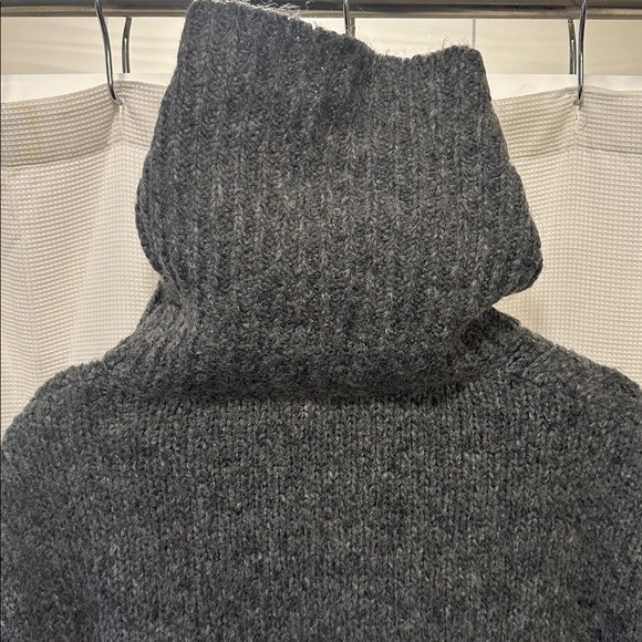 Smartwool Sweater - Picture 5 of 7